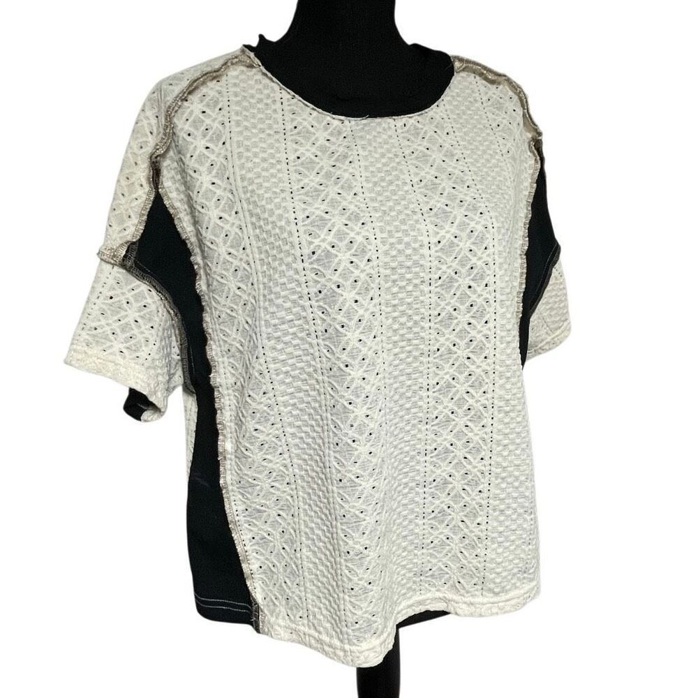 Bohemela Exposed Seam Textured Oversized Cream and Navy Top N0531